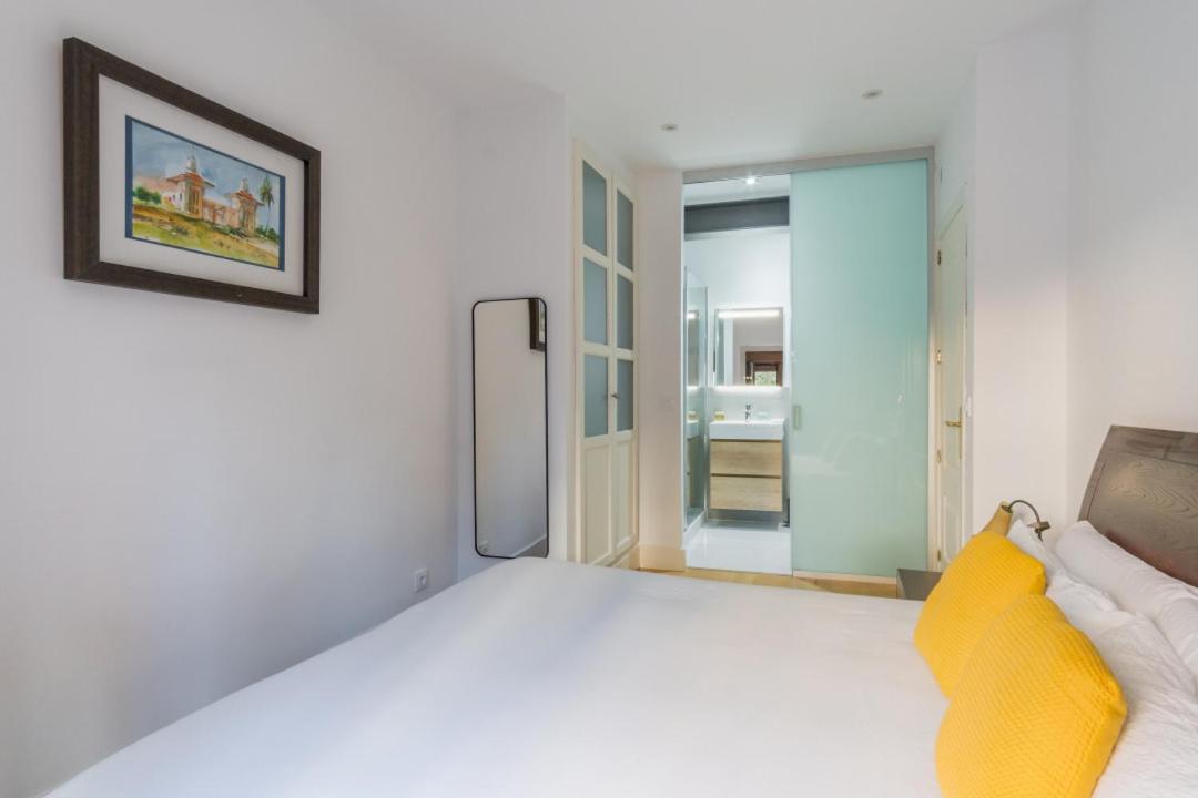 Santa Isabel 1 Apartment Мадрид Екстериор снимка