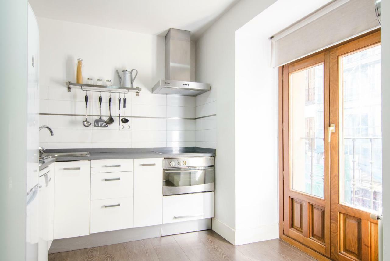 Santa Isabel 1 Apartment Мадрид Екстериор снимка